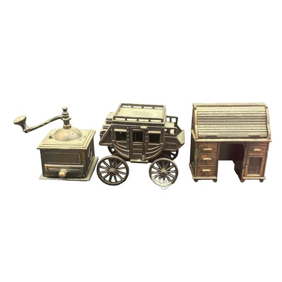 vtg Die Cast Pencil Sharpner & Durham Industries Miniature Desk & coffee grinder - Picture 1 of 7